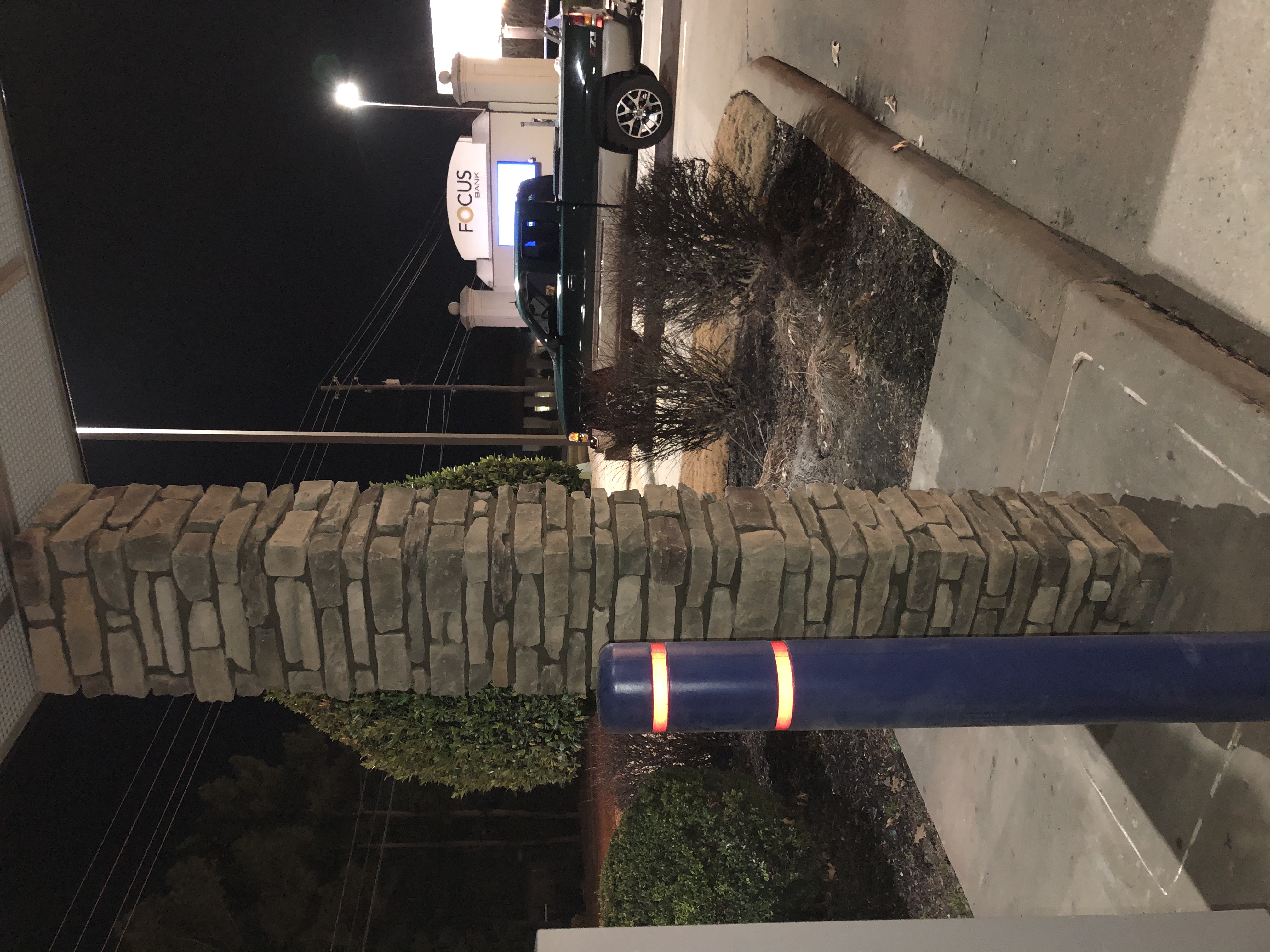 stone masonry on building column